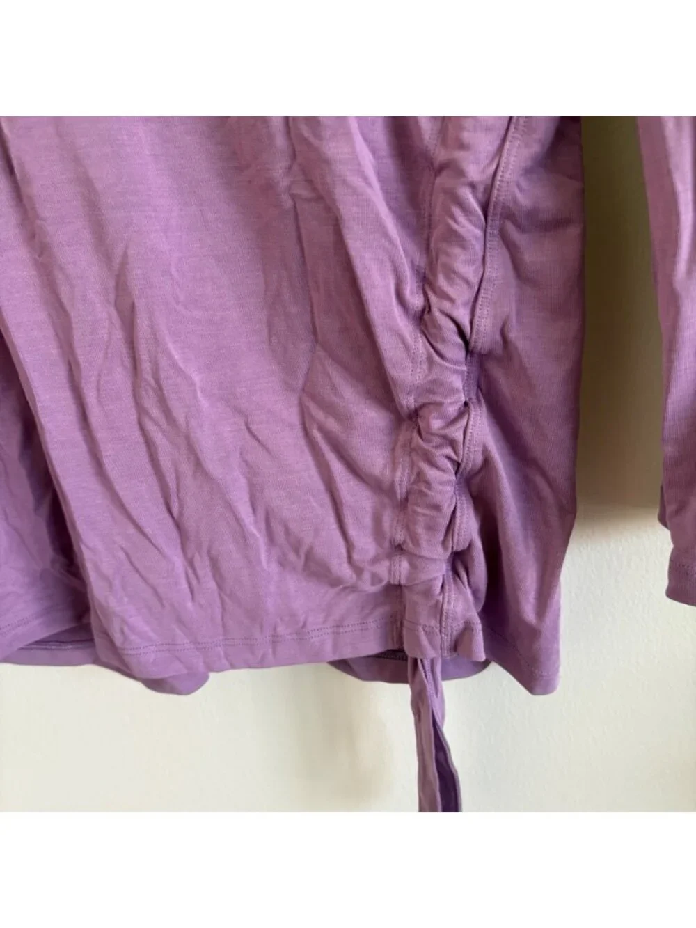 Lululemon Athletic Side Cinch Long Sleeve Crewneck Shirt Purple Women’s Sz 4